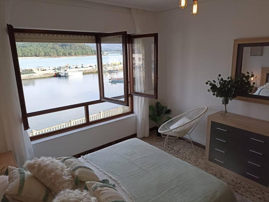 Piso Frente Al Mar, O Barqueiro Apartment Porto do Barqueiro ภายนอก รูปภาพ