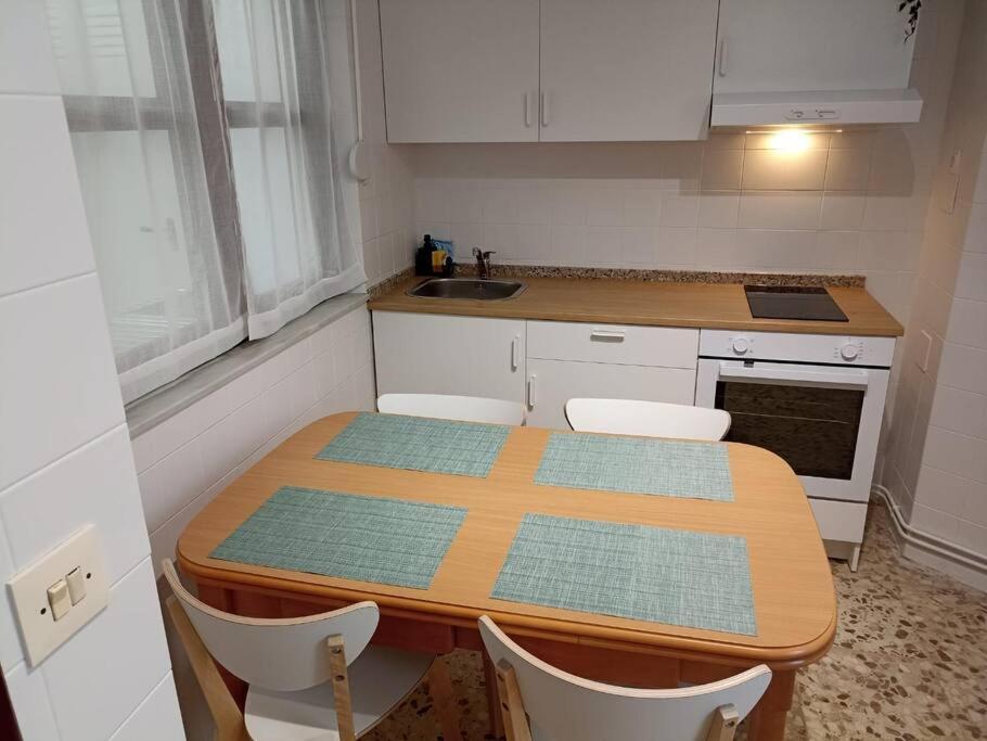 Piso Frente Al Mar, O Barqueiro Apartment Porto do Barqueiro ภายนอก รูปภาพ